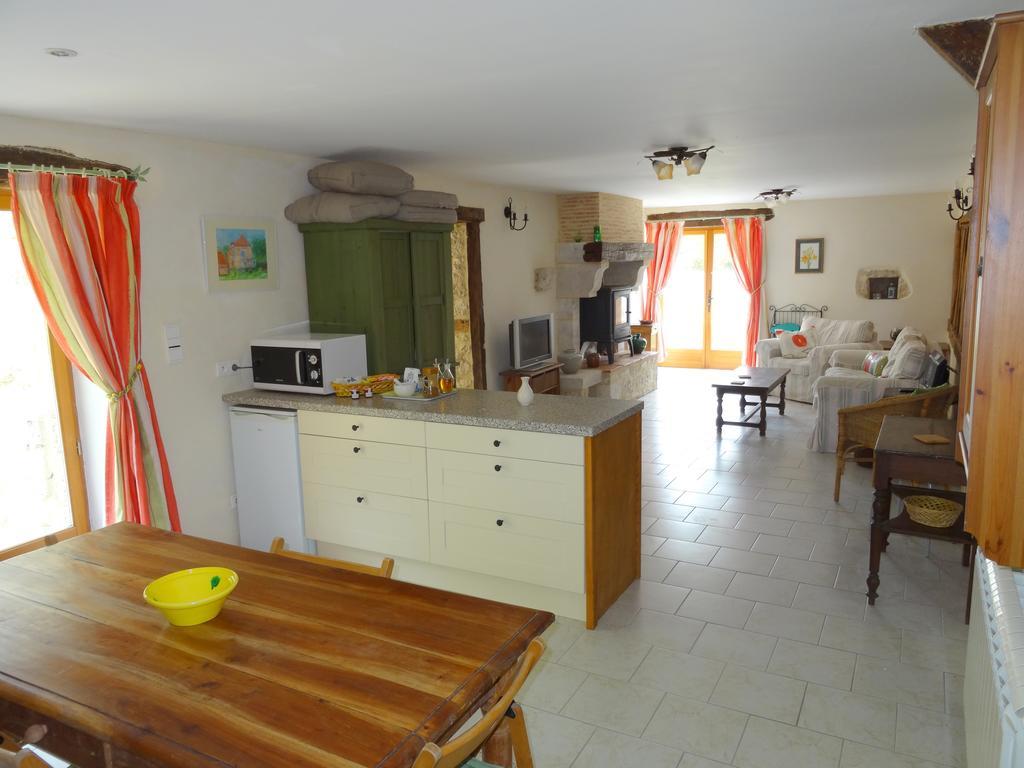 La Barrat Villa Monmarves ภายนอก รูปภาพ