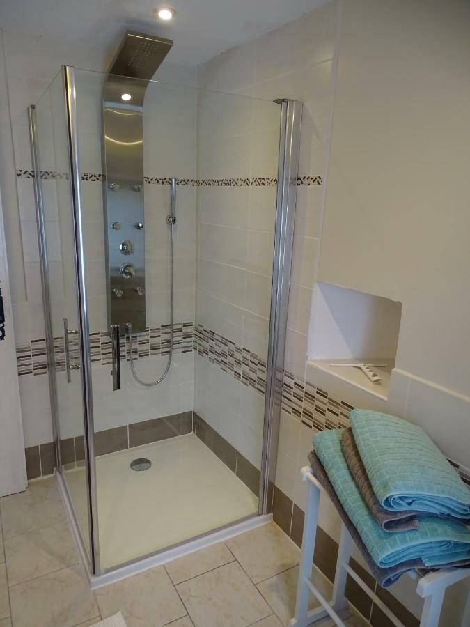 La Barrat Villa Monmarves ภายนอก รูปภาพ